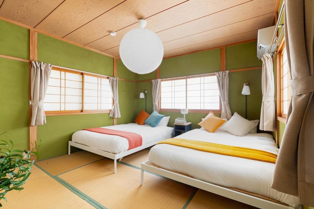 Momodani Base