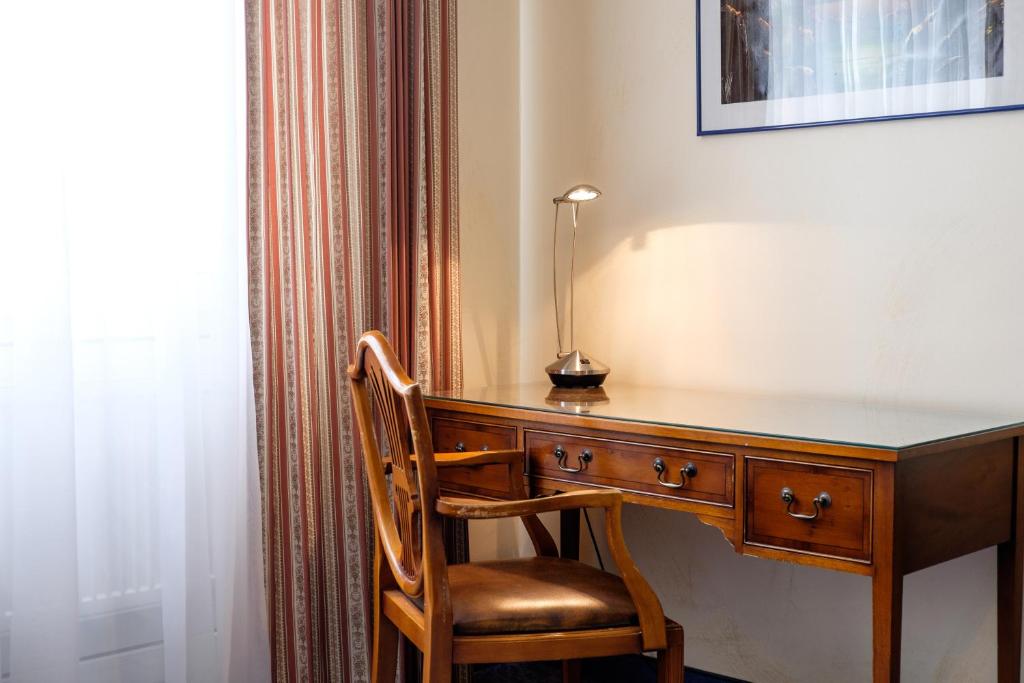 Hotel Königshof am Funkturm - Resim 38