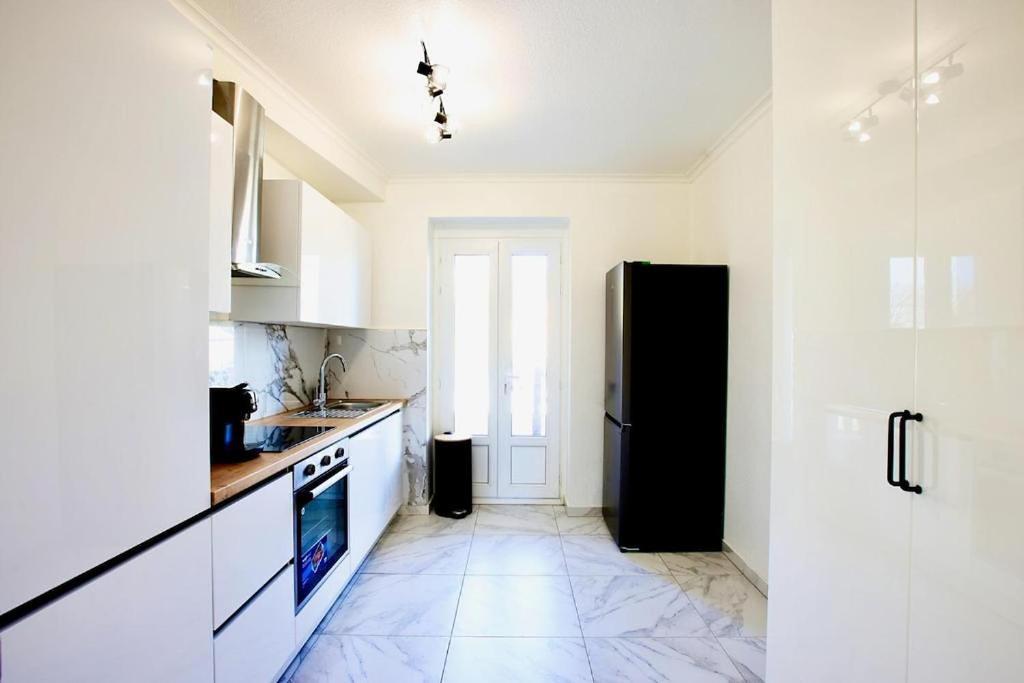 5 mins to Basel - Private Parking Space - Fully Renovated – photo 5