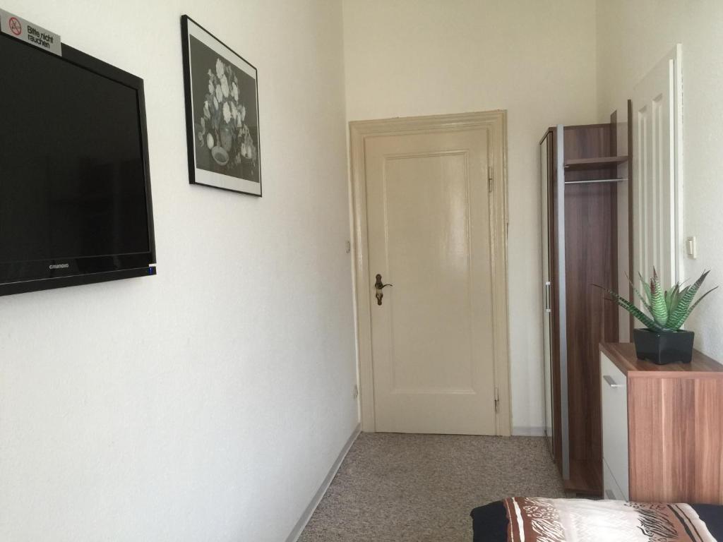 Pension Villa Else - Eenpersoonskamer Met Douche