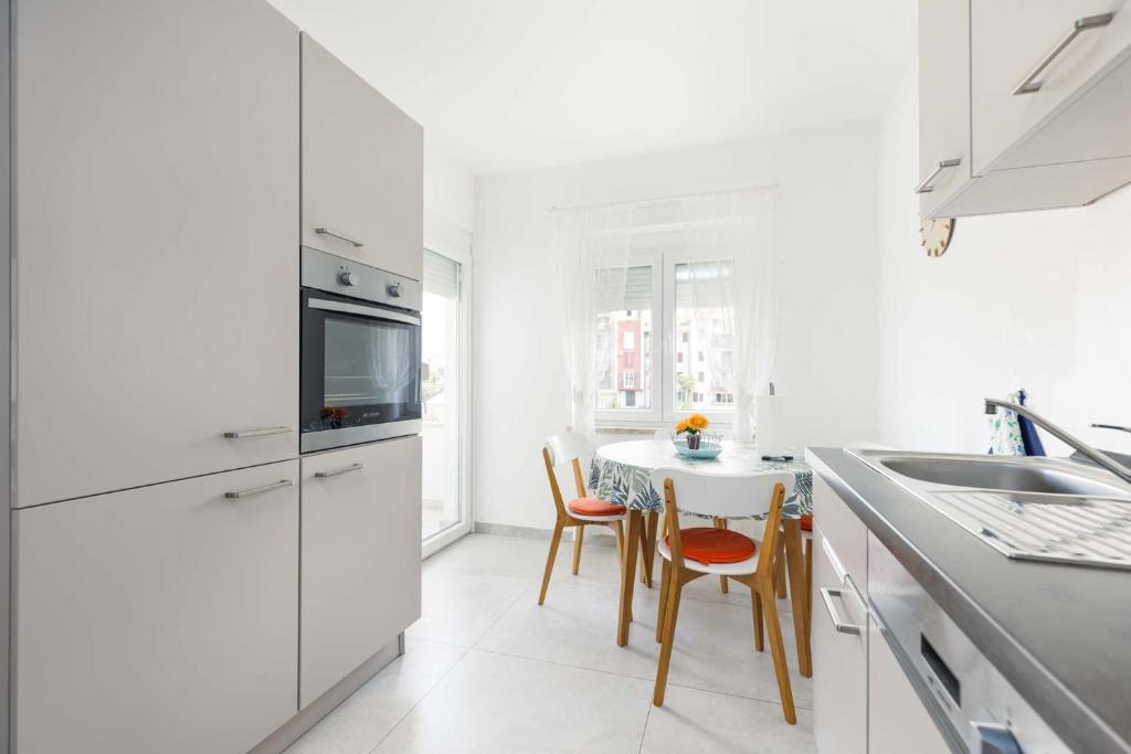 Saten Suite Apartment Near the Beach