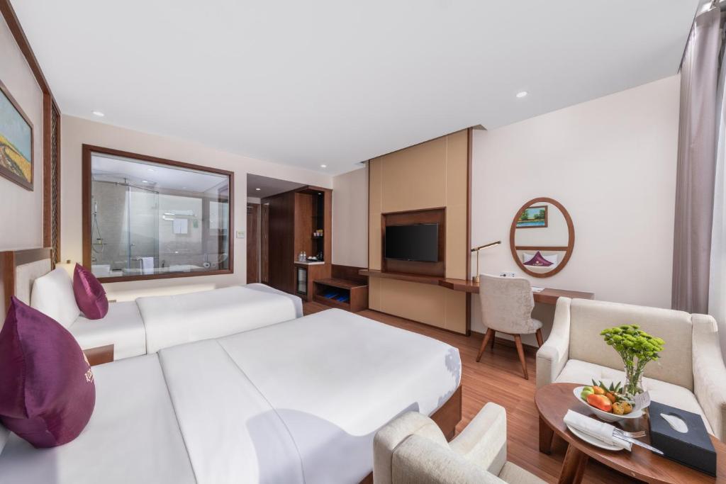 Phòng Deluxe 2 Giường Đơn Nhìn Ra Thành Phố