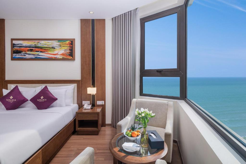 Phòng Deluxe Giường Đôi, Nhìn Một Phần Ra Biển Với Trà Chiều/Đợt Lưu Trú