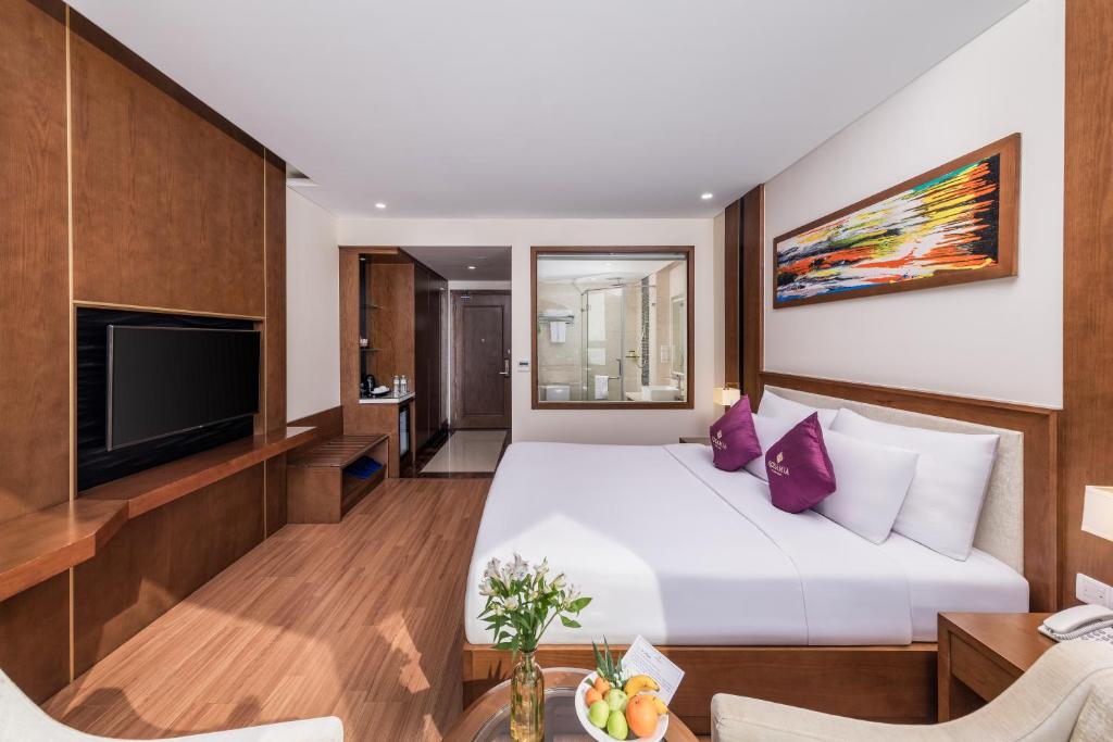 Phòng Deluxe Giường Đôi, Nhìn Một Phần Ra Biển Với Trà Chiều/Đợt Lưu Trú