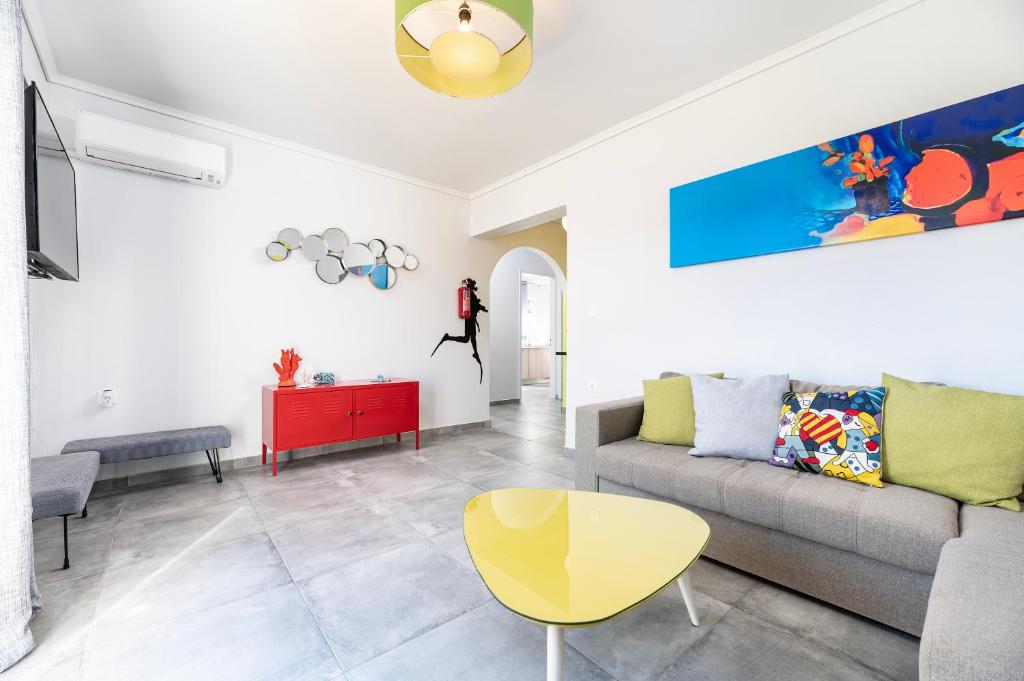 Evergreen Loft - Modern City Centre Living, Kos Town (updated prices 2026)