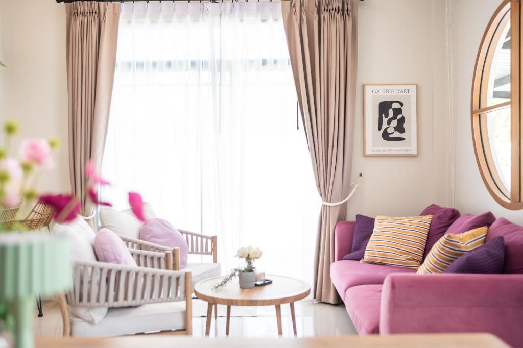 Mango Villa แมงโก้ วิลล่า - Three-Bedroom Home