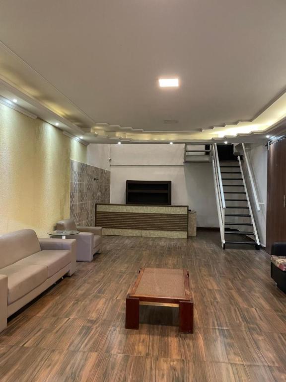 CAAPORA HOTEL, AO LADO DA VIVIX, HEMOBRAS, CSN, CIMENTO NACIONAL, STELLANTIS, KLABIn