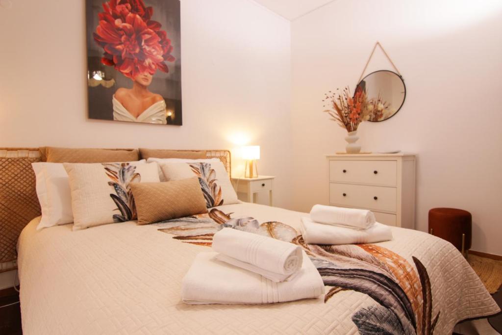 Charming 2BR Apartment in Olhão City Center