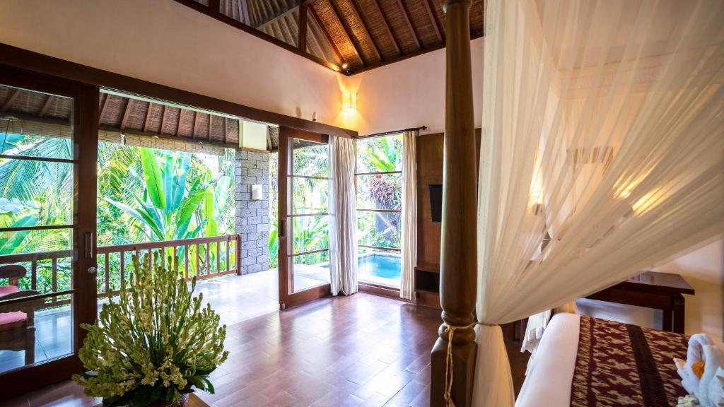 Zahrada ubytování Kori Ubud Resort, Restaurant & Spa