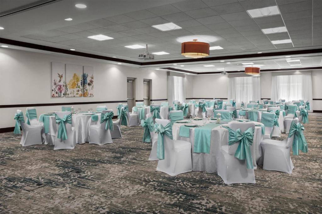 Hilton Garden Inn Fort Worth Medical Center photo