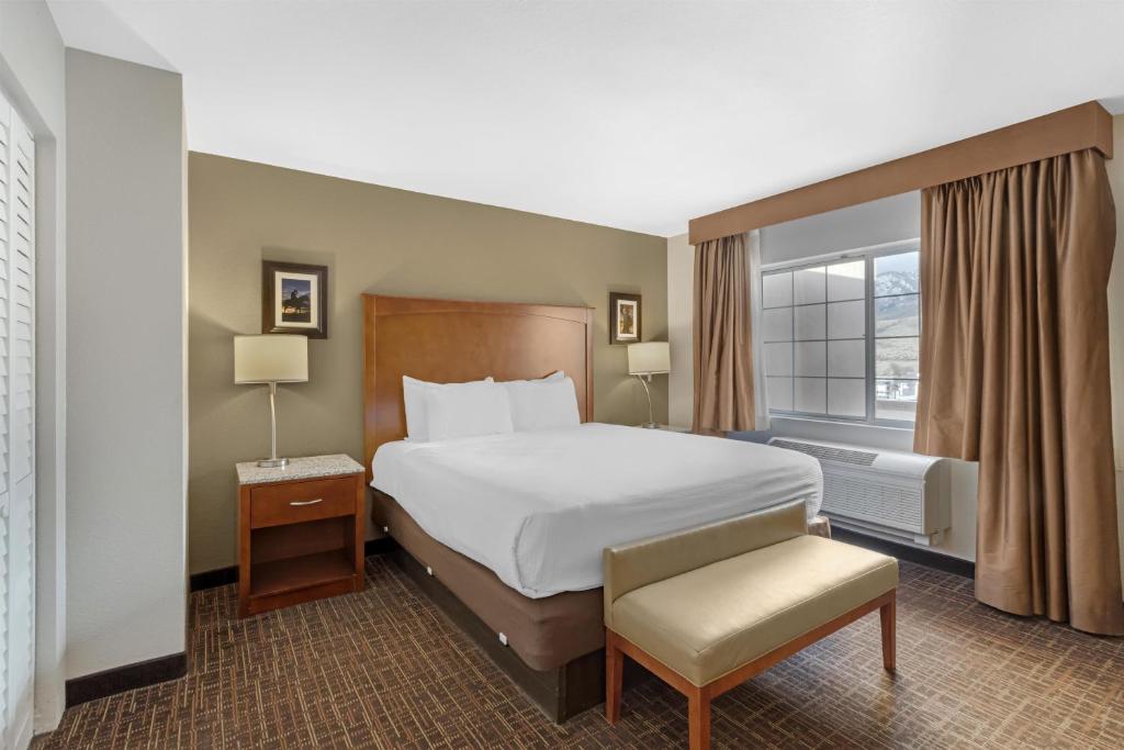 Best Western Plus Boomtown Casino Hotel photo