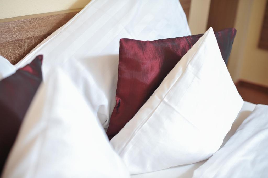 Centrooms Eger - Resim 13