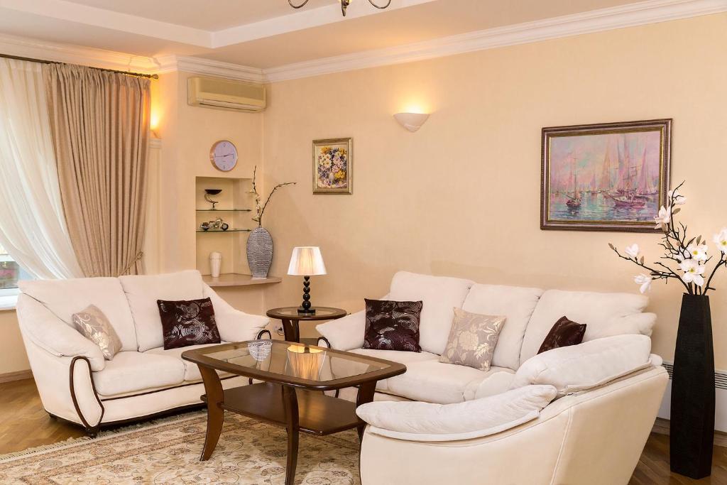 Kiev 24 Apartments - 2间卧室宽敞的公寓通道Kreschatik 15