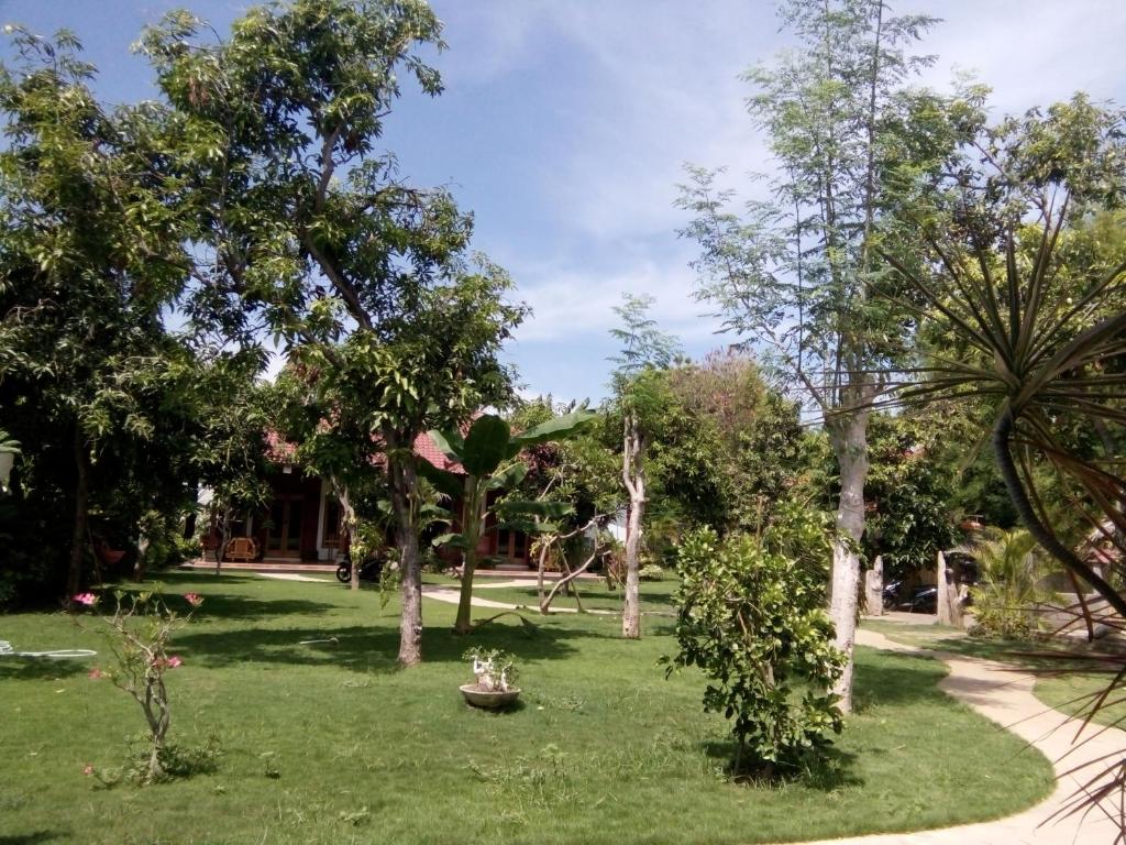 Zahrada ubytování Biorock Homestay & Dive Center Pemuteran