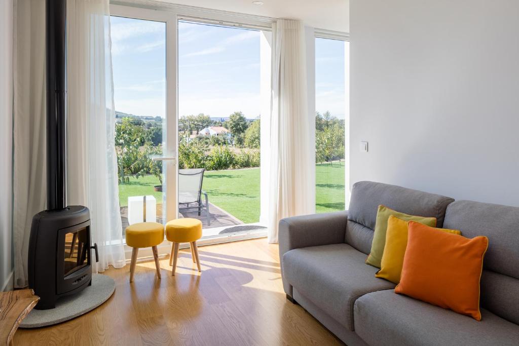 Uma rea de estar em Cerca Design House