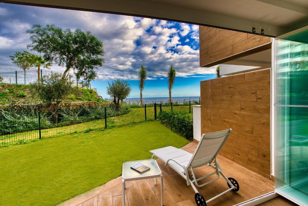 Garden beach apartment Calaceite