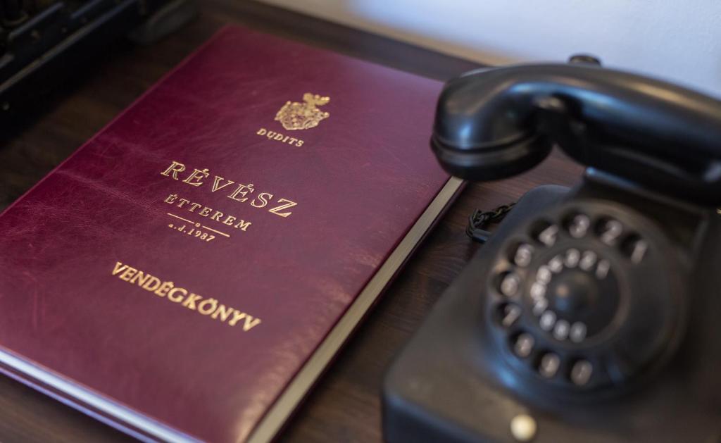 Révész Hotel, Restaurant and Rosa Spa - Resim 29