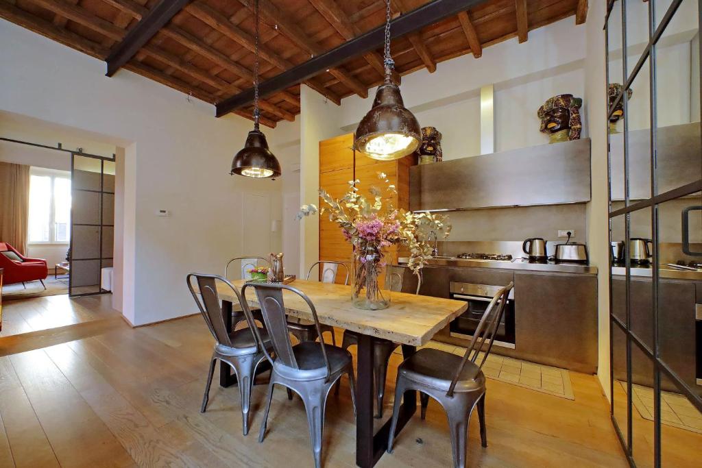 Campo Marzio Stylish apartment by RomeLoft