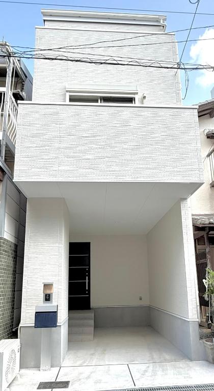 Osaka Rail Cottage, 7 min JR Kyobashi, 3-Story House,Parking