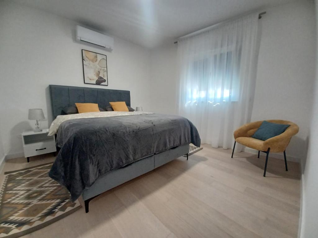 Family Moments by Zadar Rent