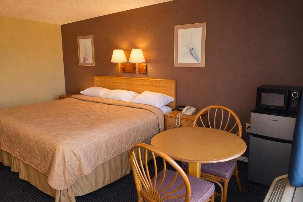 Americas Best Inn - Savannah I-95 photo