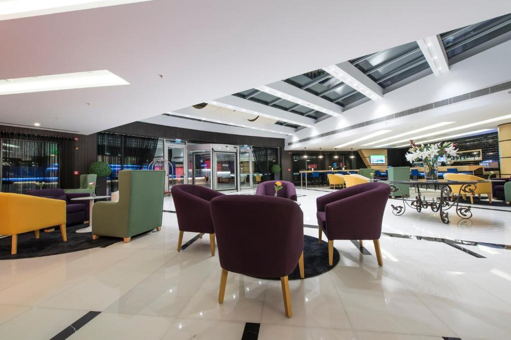 Posezení v ubytování Park Inn by Radisson Ankara Cankaya