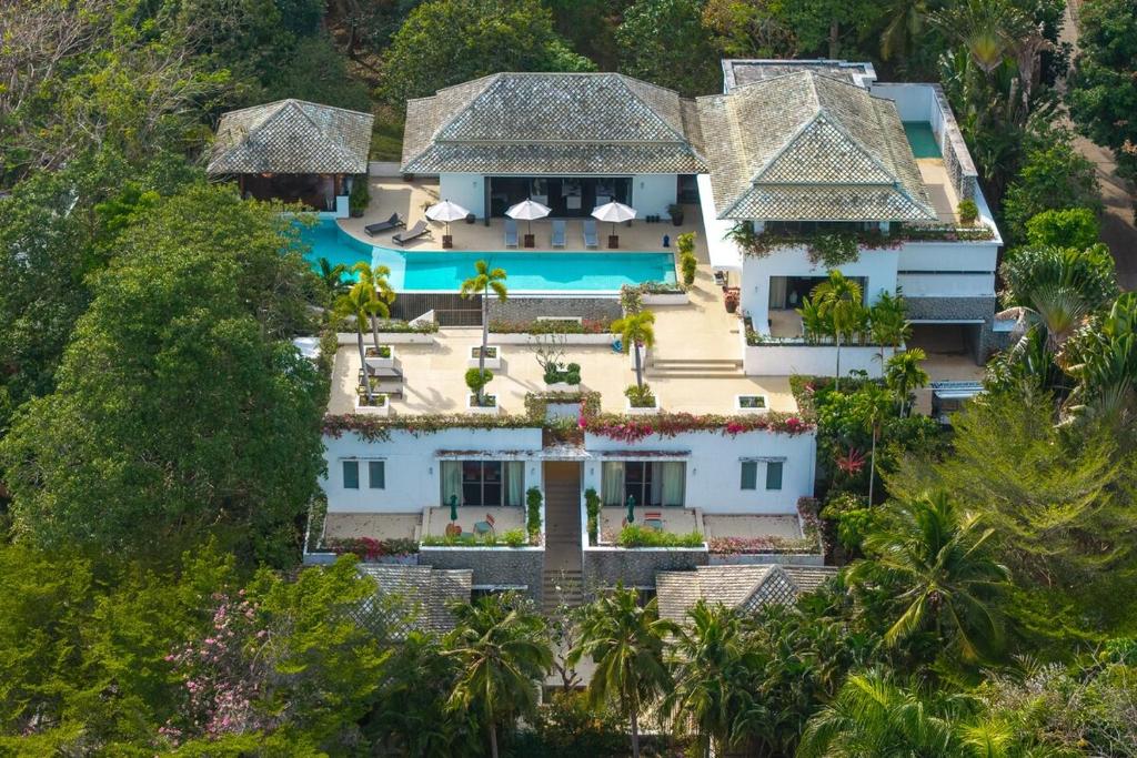 an aerial view of a house at V302 Exclusive Seaview 7BR Infinity Pool Villa in Por Bay