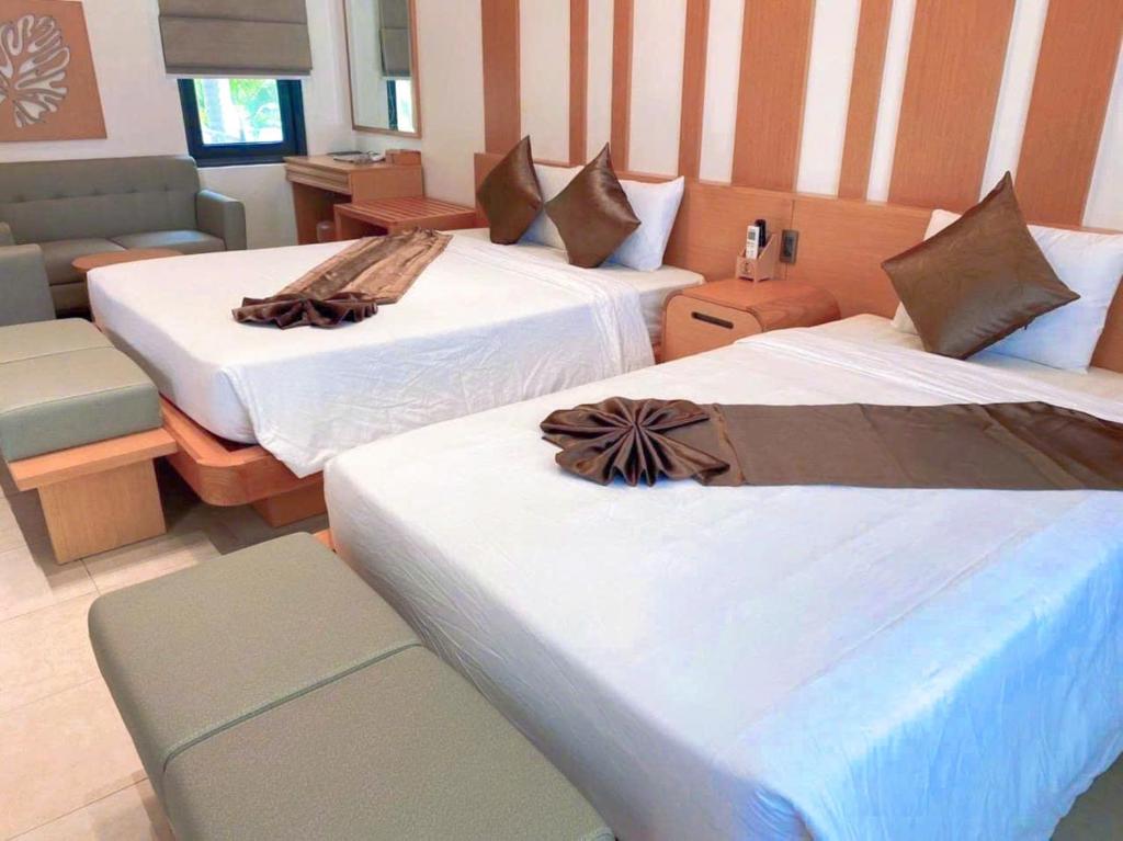 Phòng 3 Người Nhìn Ra Biển