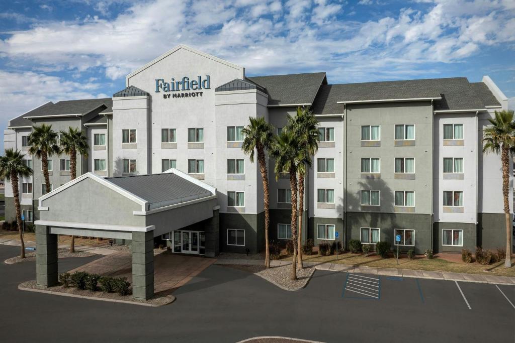 Fairfield Inn & Suites El Centro - Housity
