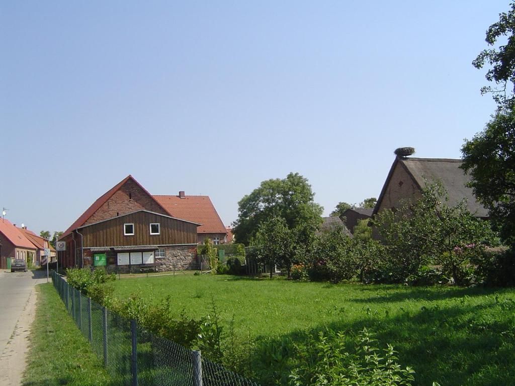 Gallery image of Pension &amp; Gasthof Storchennest in Groß Quassow