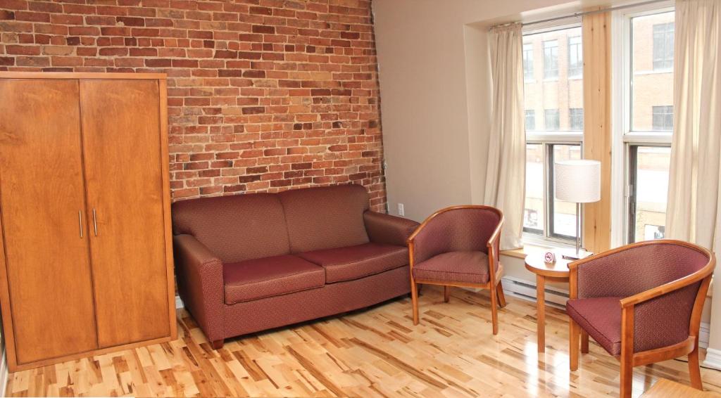 Posezení v ubytování Hotel Quartier des Spectacles