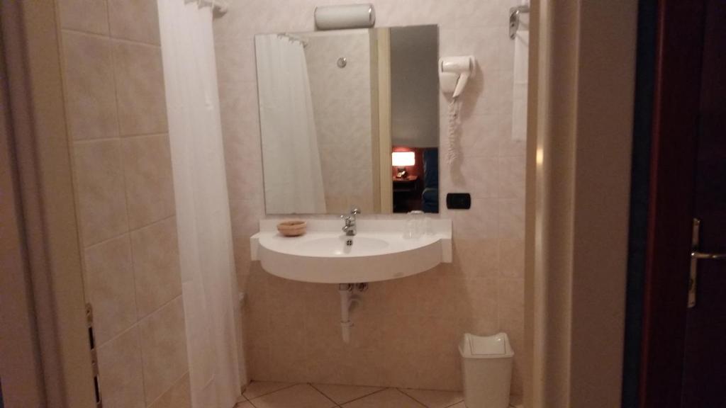 Koupelna v ubytování Hotel Cavour