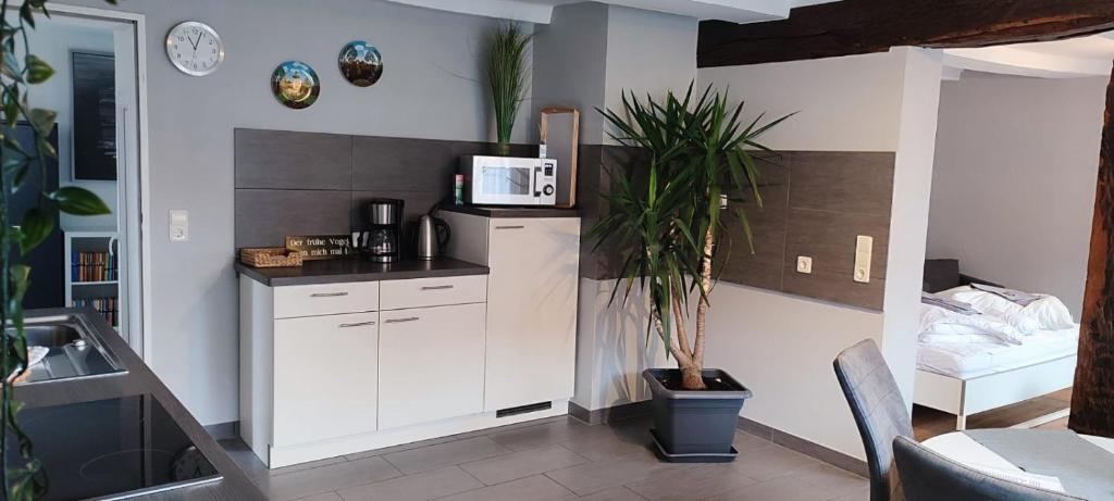 Fachwerk FeWo Schoningen - Triple Room With Private Bathroom