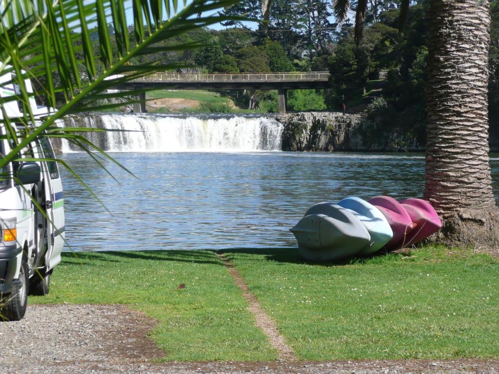 Waterfalls Estate - Motel & Campground - Resim 31