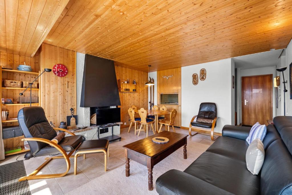 Appartement Sagittaire 202, sur la place du Village a Anzere