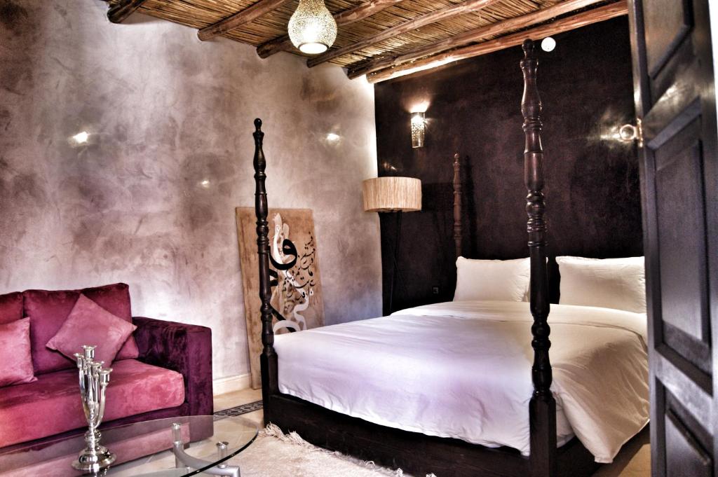 Postel nebo postele na pokoji v ubytování Riad Abjaou