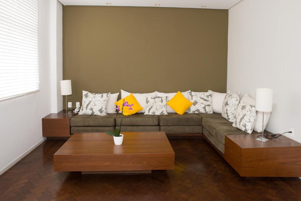  ilive018-2 bedroom Penthouse on Copacabana BEACH