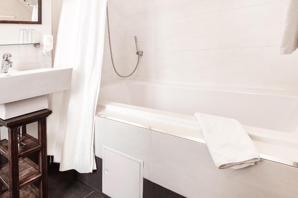 Hotel Aviv Dresden - Resim 31