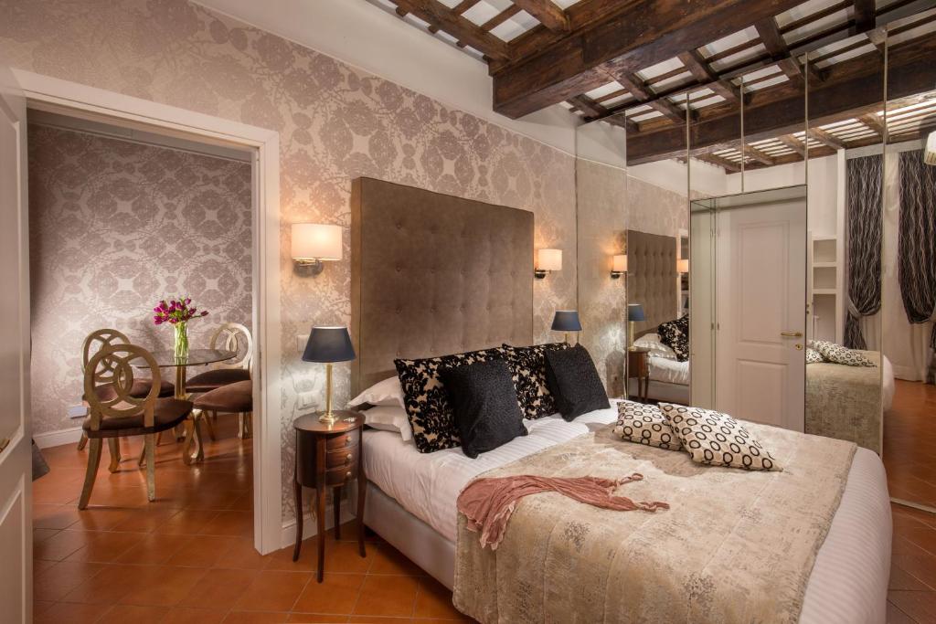The Inn at the Spanish Steps - 