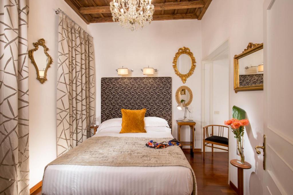 The Inn at the Spanish Steps - 