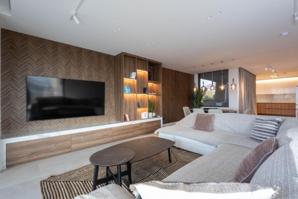 Riviera Pearl Voula Luxury Retreat