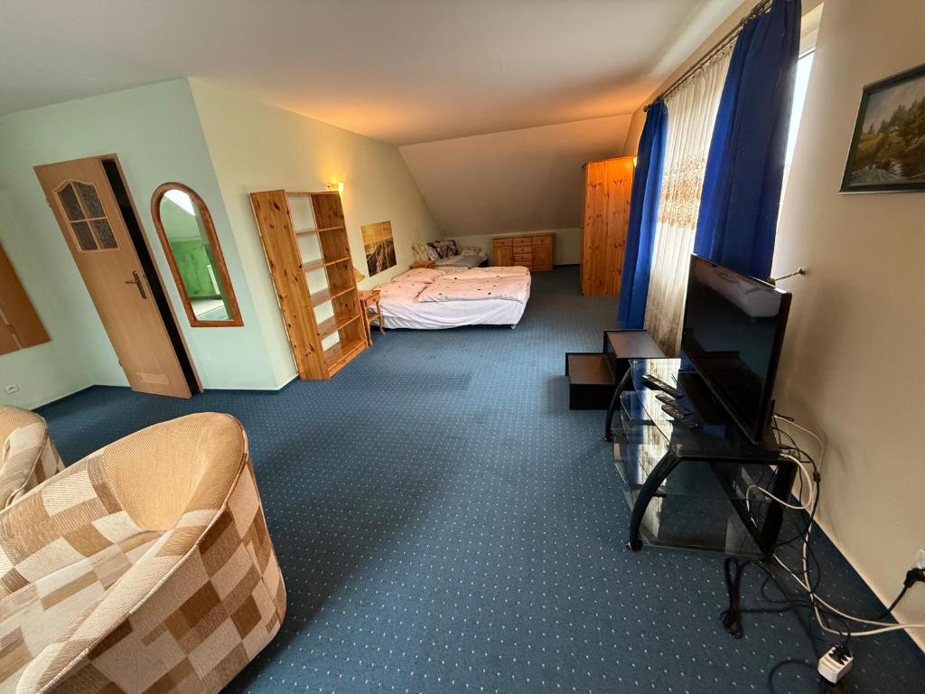 Restaurant & Guest House 