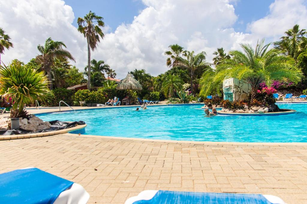 CASA Arte- Exclusive apartment with internet and pool - Apartment With Garden View