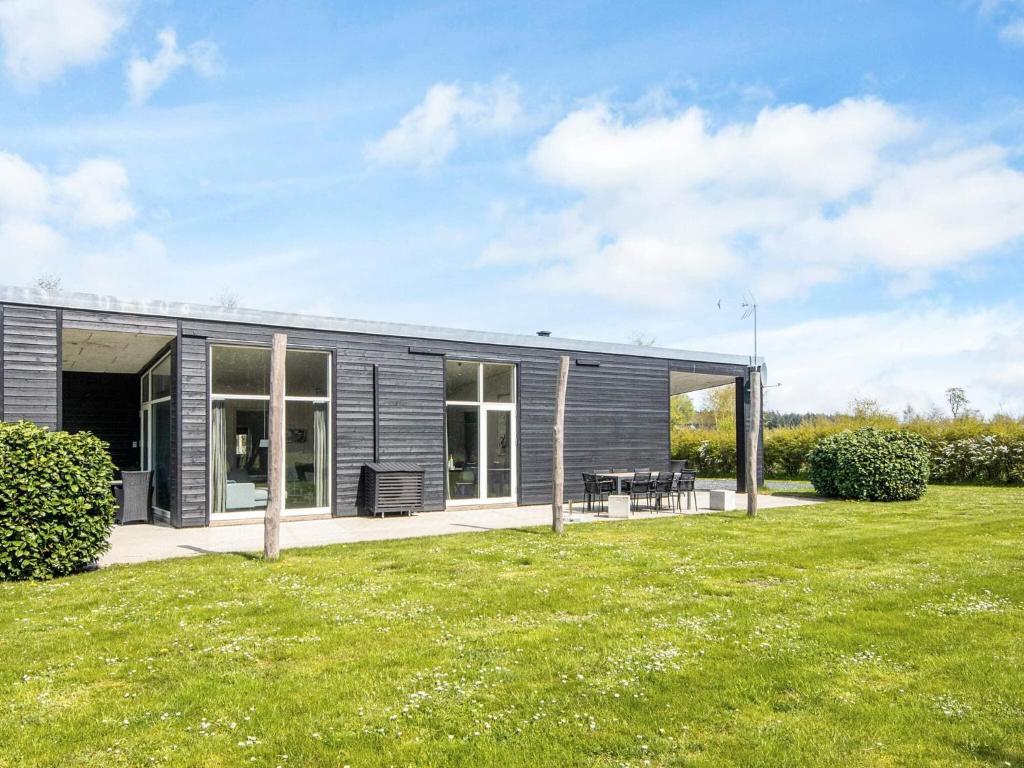 Gallery image of 4 star holiday home in Glesborg in Fjellerup Strand