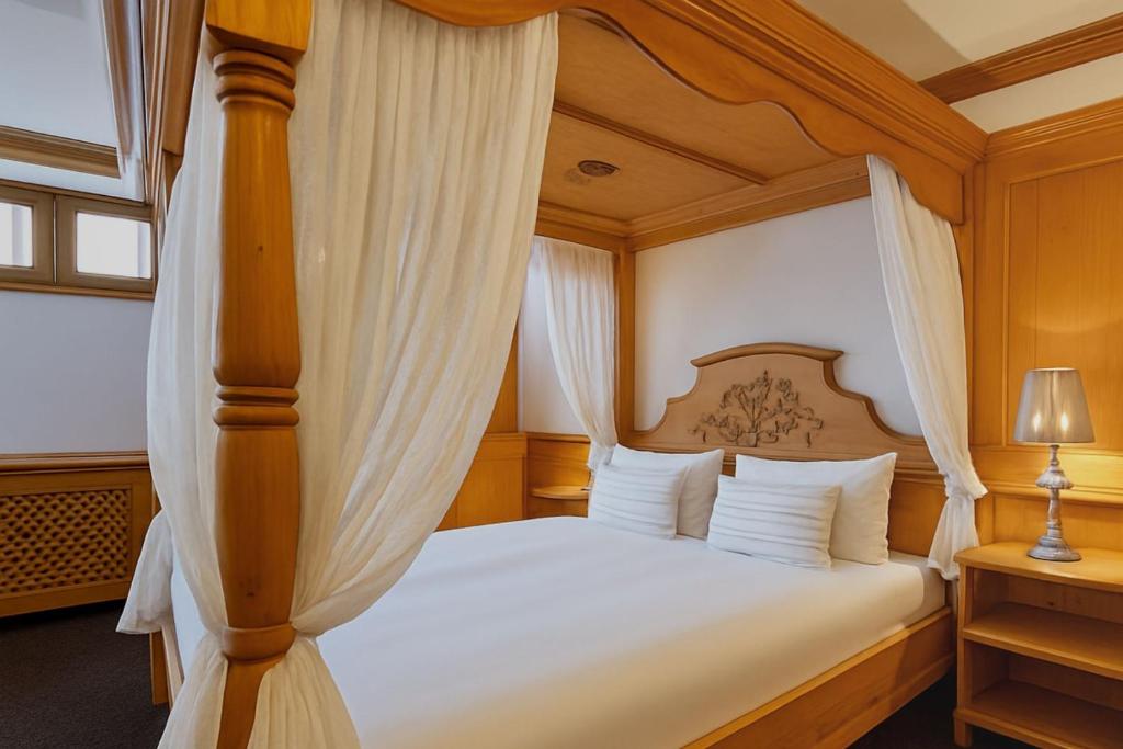 Flair Hotel Vier Jahreszeiten - Suite Junior