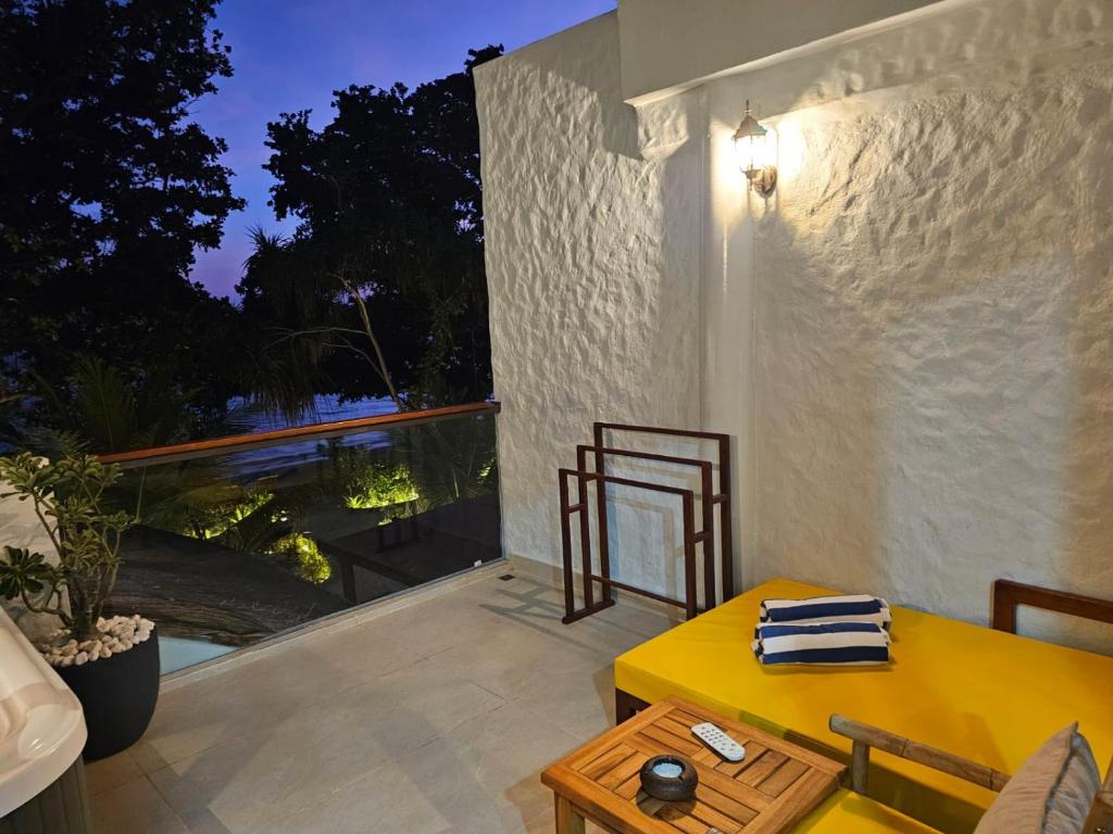 Island Luxury Retreat - Maalhos - View 33