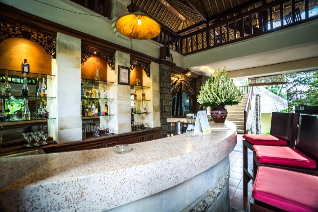 Posezení v ubytování Kori Ubud Resort, Restaurant & Spa