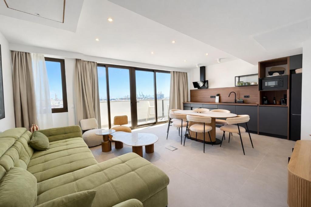 Aqua Bay View Atico 1