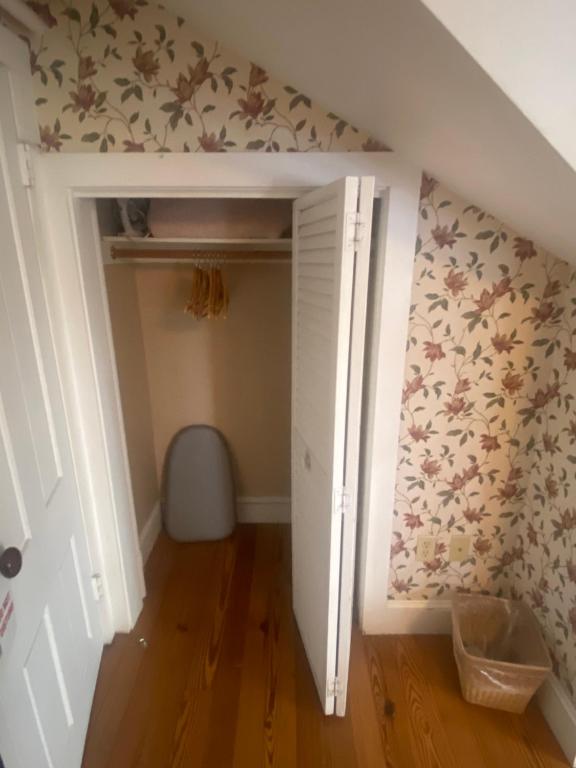 Ivy Lodge - Queen Room