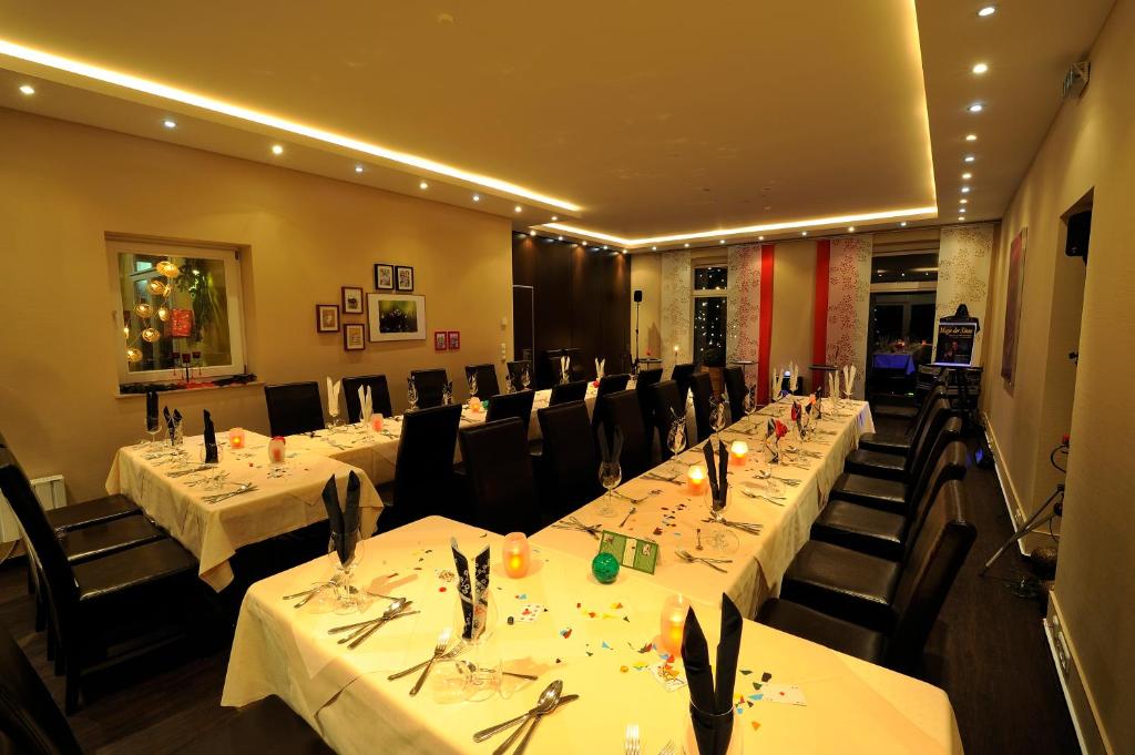 Restaurace v ubytování Hotel zur Heideblüte